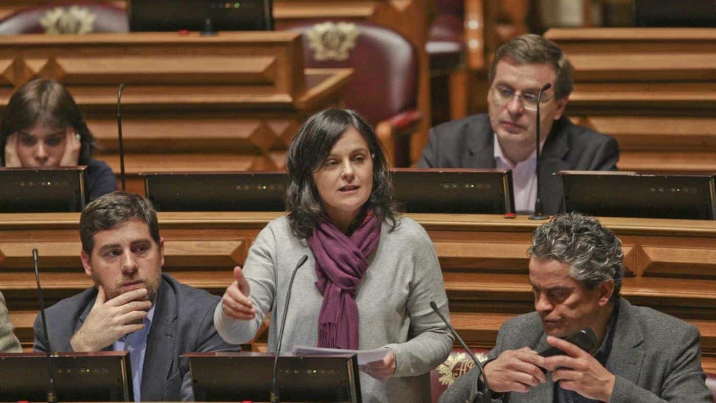 Braga. "Precariedade e pressões" nas empresas preocupam PCP