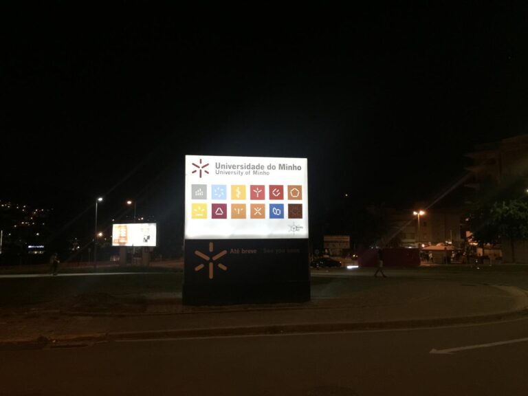 "Se há ilegalidades, que sejam identificadas" - Reitor