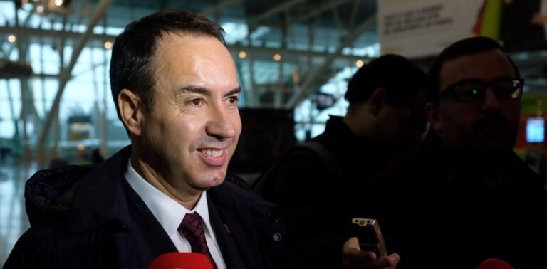 "O nosso objectivo é chegar aos quartos-de-final" - Salvador