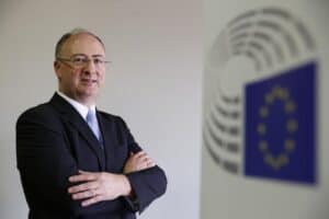 "Vou dar o máximo pela nossa terra"