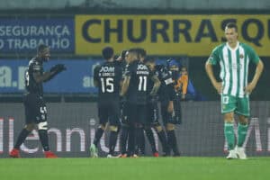 Vitória SC regressa aos triunfos na Liga