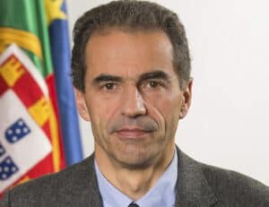 Governo apresenta plano para alojamento até ao final do ano