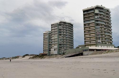 APA prevê demolição de 34 edifícios entre Caminha e Espinho