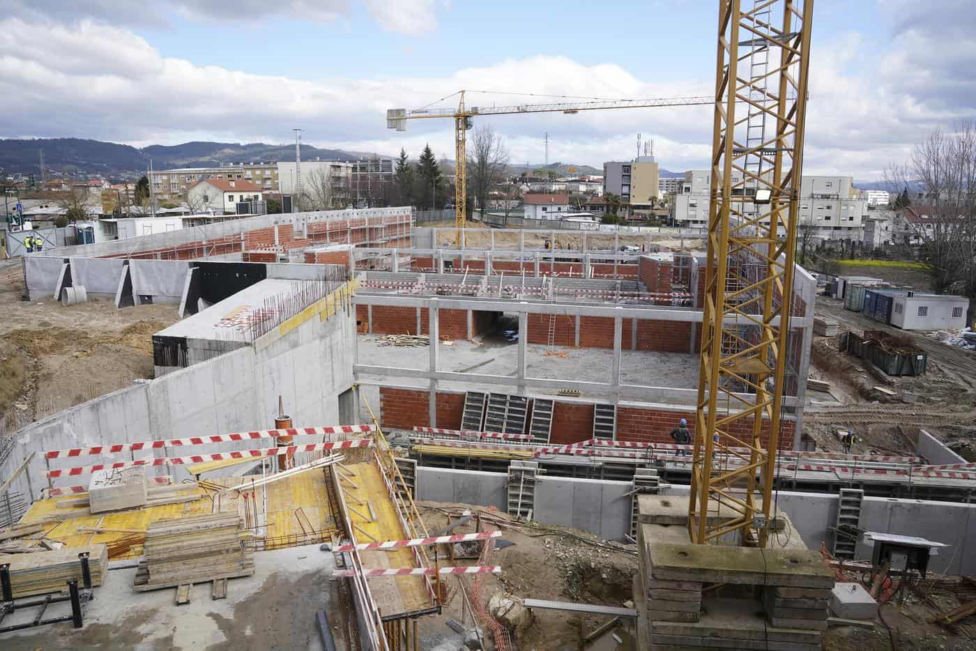 Guimarães. Câmara quer EB 2/3 das Taipas pronta em Setembro