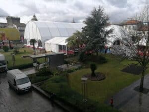 Bloco critica "poluição visual e sonora" no centro da cidade