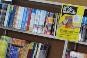 Famalicão relança campanha de recolha de manuais escolares