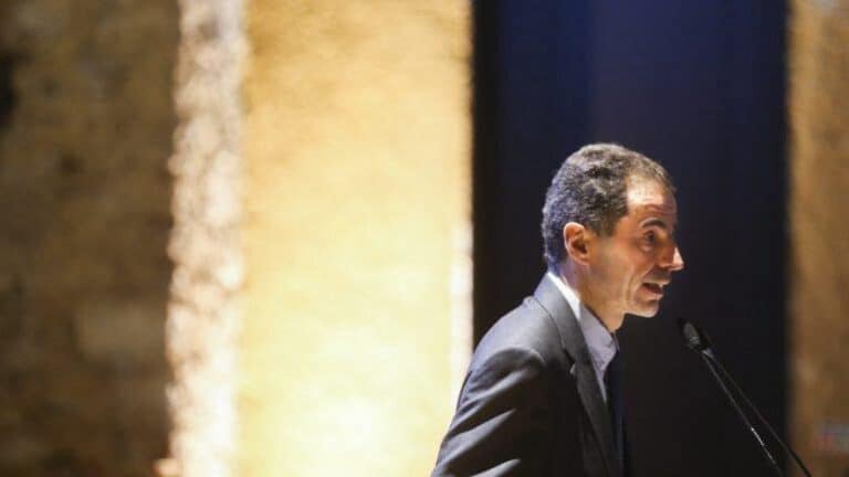 Governo reabre programa de empréstimos a estudantes