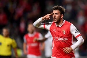 SCB vence Portimonense