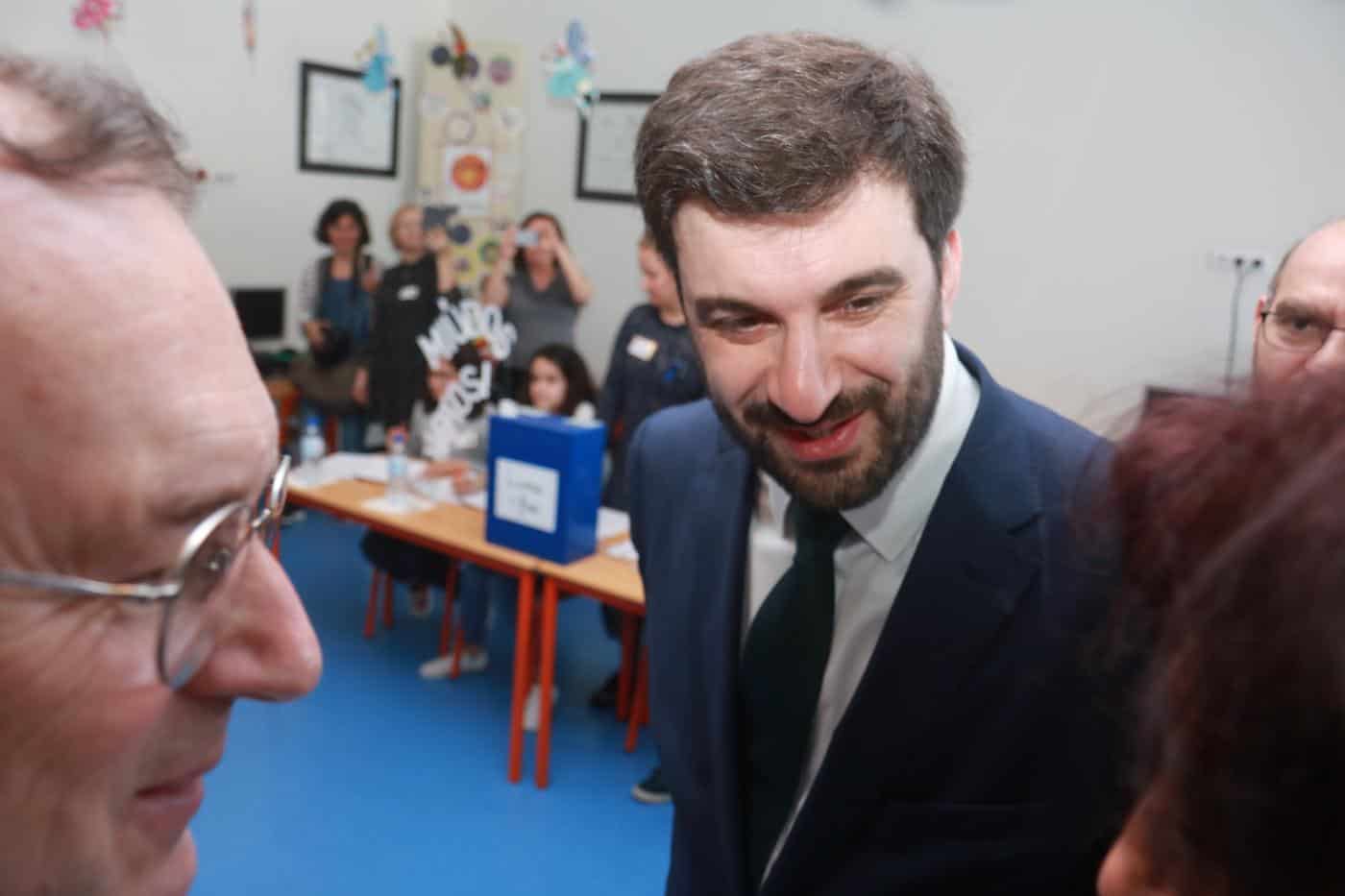 "Concurso de vinculação extraordinária de docentes é justo"