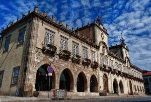 Câmara de Barcelos alvo de novas buscas pela PJ