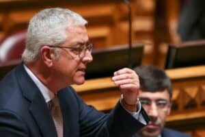 Fernando Negrão vai estar hoje em Guimarães