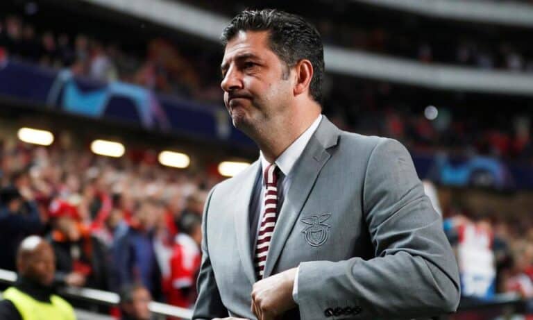 Rui Vitória já não é treinador do Benfica